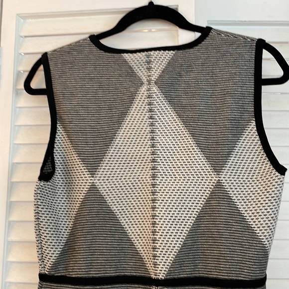 Pure soft cotton dress From her collection of fine fabrics - Picture 8 of 8